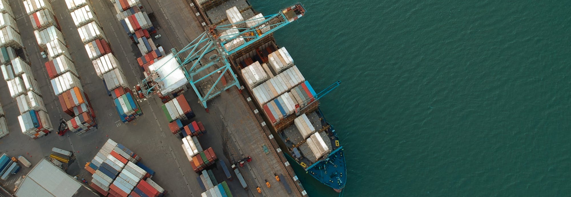 Container ship from above 2.9-1